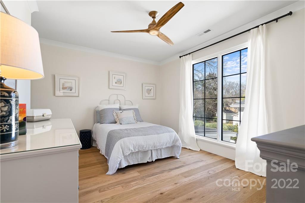 3100 Cambridge Road Charlotte, NC 28209 - Photo 37 of 44 Gallery Image 37