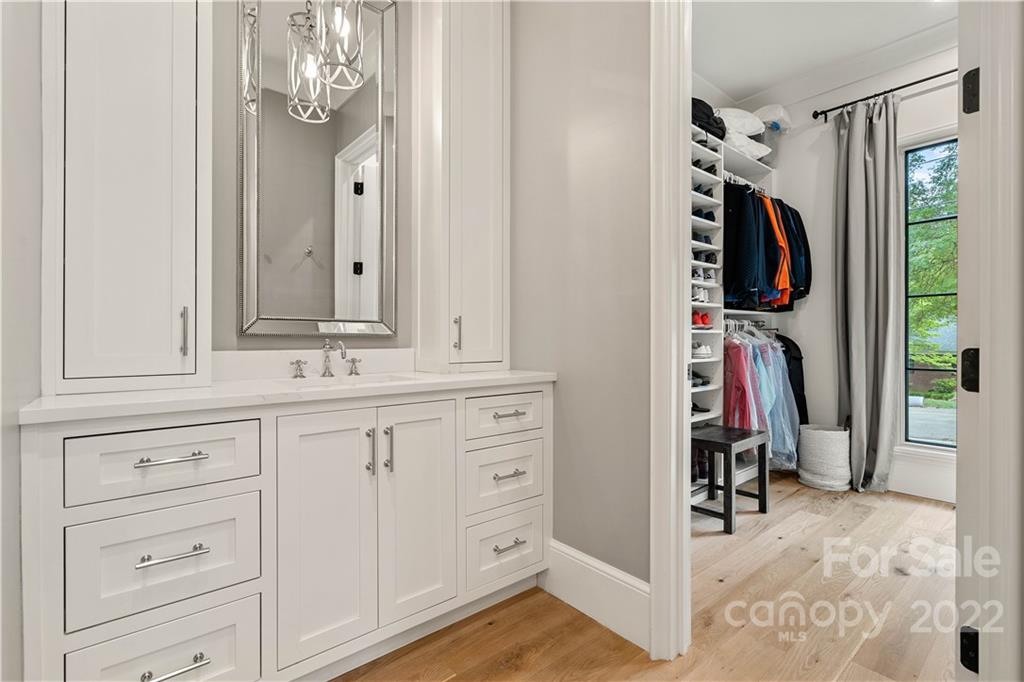 3100 Cambridge Road Charlotte, NC 28209 - Photo 9 of 44 Gallery Image 9