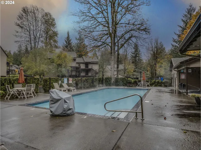 $379,900 | 68116 Woodruff Way, Unit 462, Welches, OR 97067