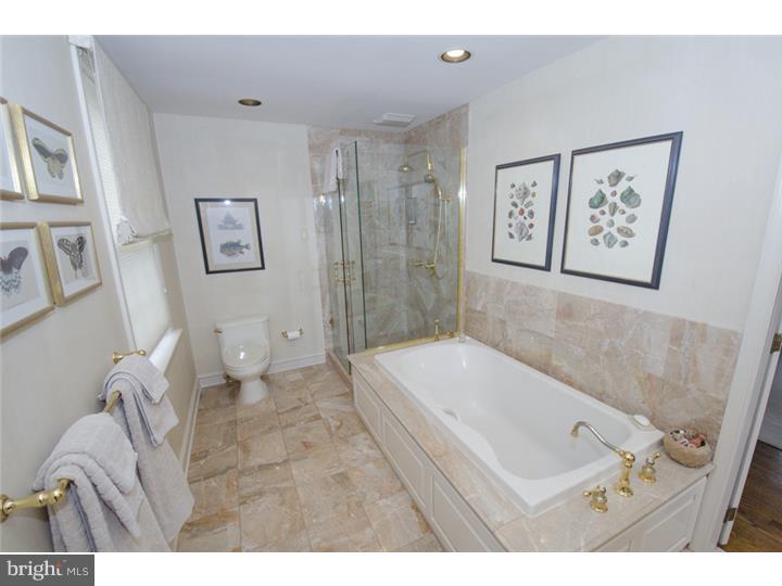 1408 Kyneton Road Villanova, PA 19085 - Photo 14 of 25 Bathroom