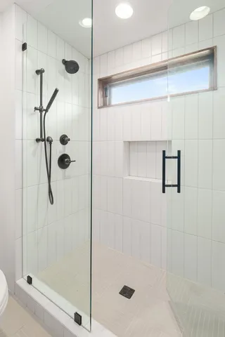 $12,000 | 1603 5th Avenue North, Nashville, TN 37208