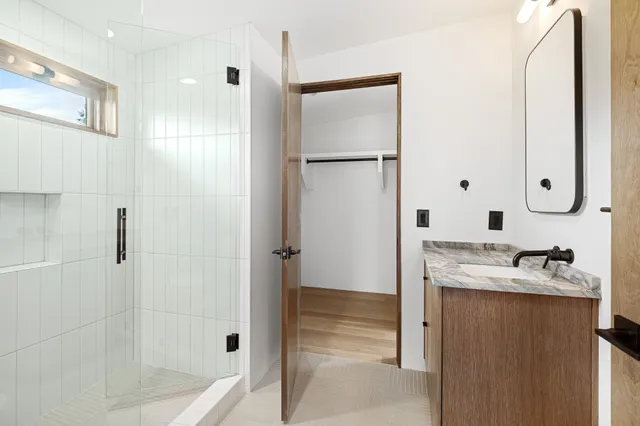 $12,000 | 1603 5th Avenue North, Nashville, TN 37208