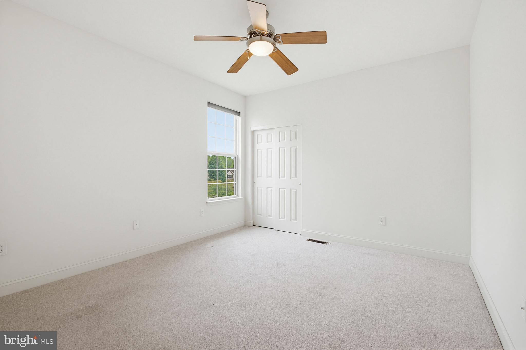 3 Courtney Rea Circle Reading, PA 19606 - Photo 35 of 42 Bright and airy blank canvas room.