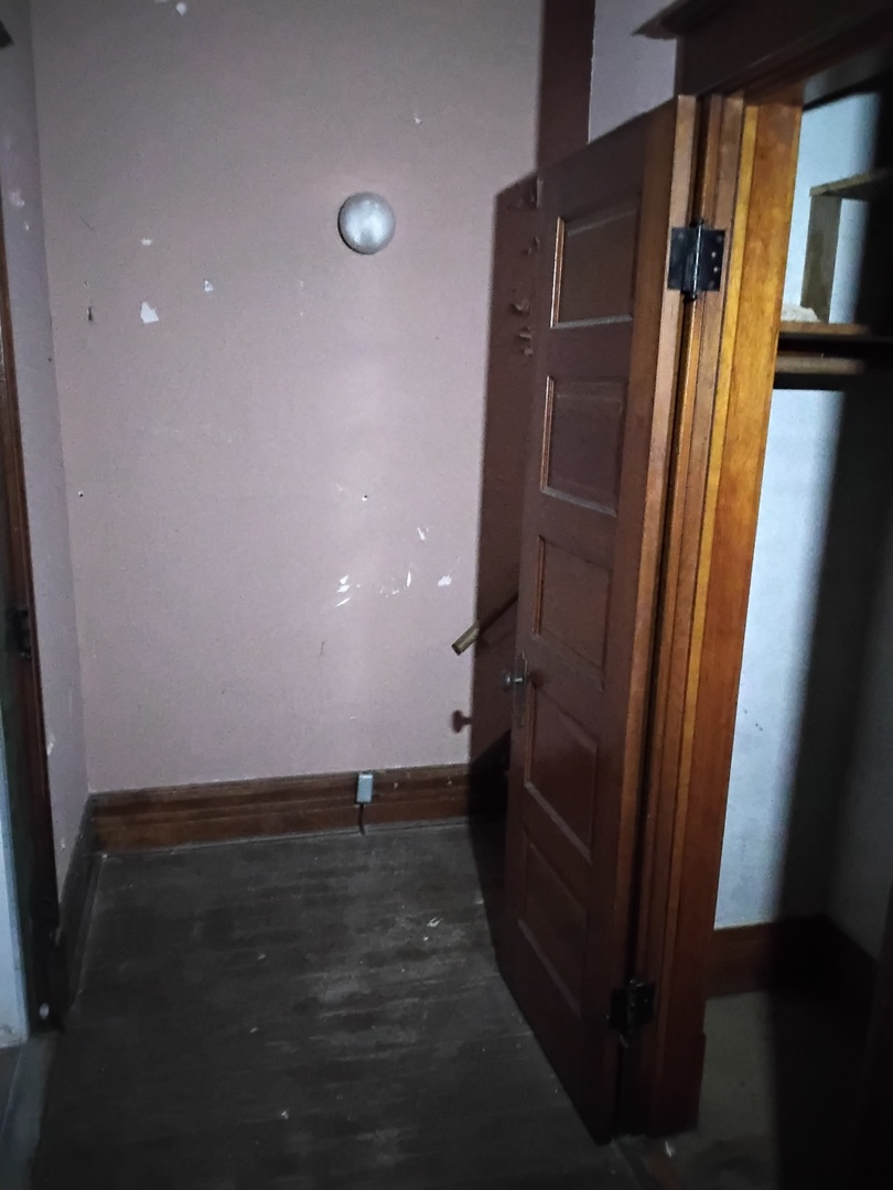 3704 214th Place Matteson, IL 60443 - Photo 12 of 29 a view of hallway