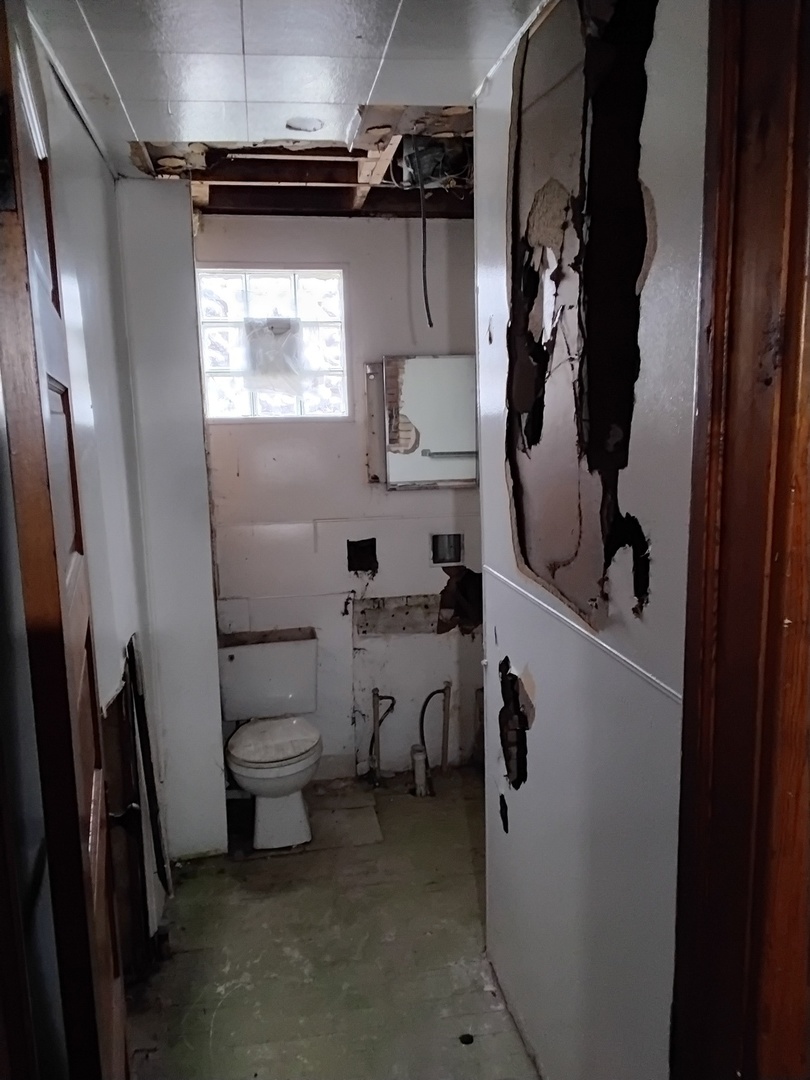 3704 214th Place Matteson, IL 60443 - Photo 18 of 29 a view of storage and utility room