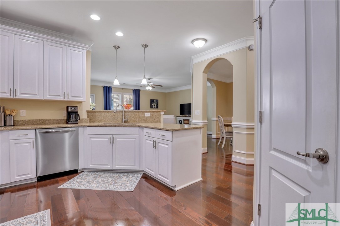 249 Durham Park Way Pooler, GA 31322 - Photo 7 of 42 Gallery Image 7