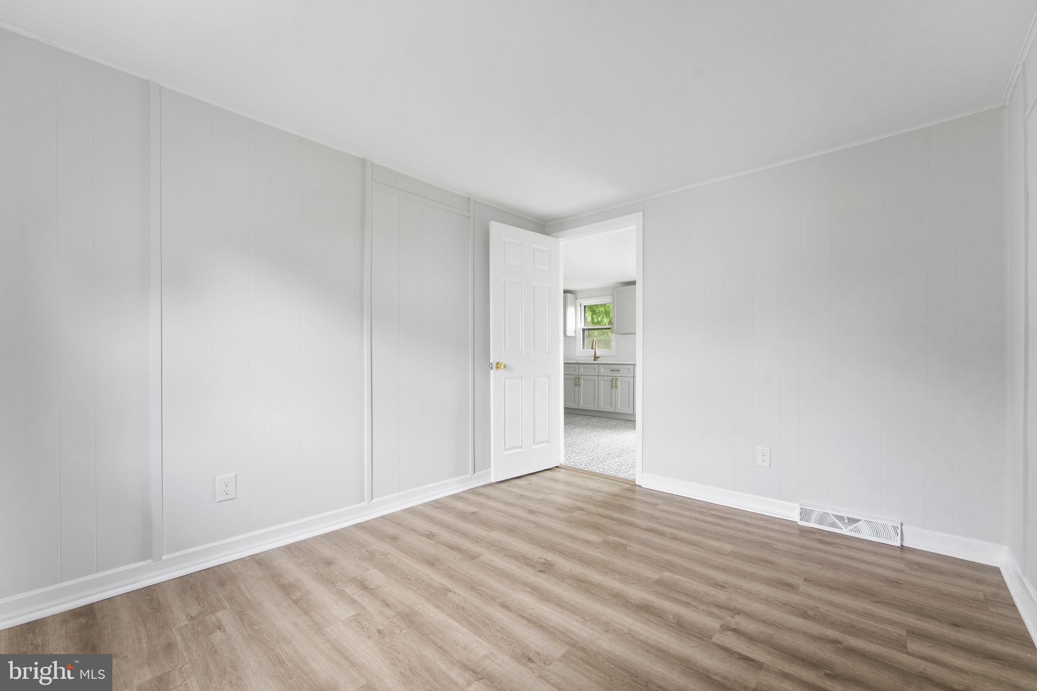284 Ellicott Road Avondale, PA 19311 - Photo 17 of 28
