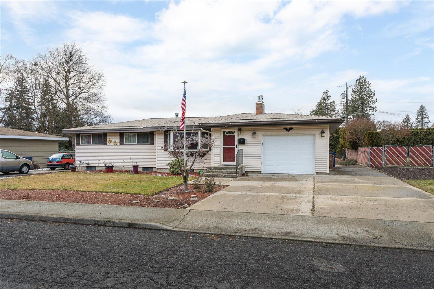 6915 North F Street Spokane, WA 99208 - Photo 1 of 50