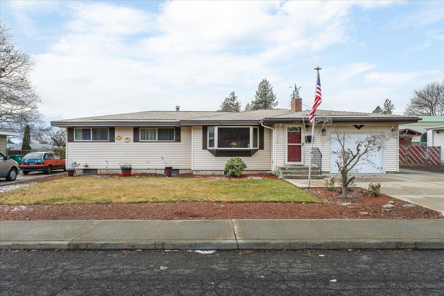 6915 North F Street Spokane, WA 99208 - Photo 2 of 50
