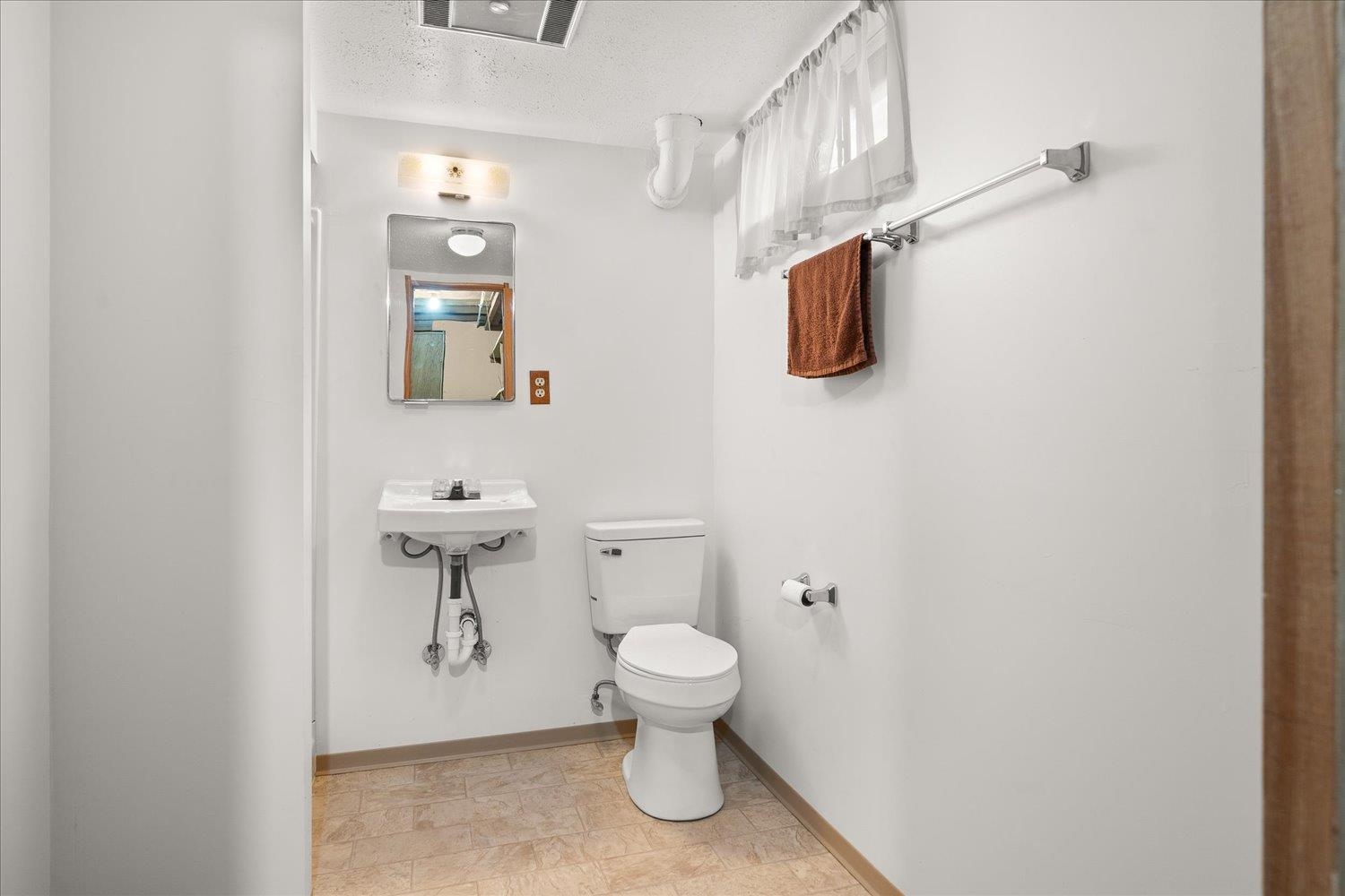6915 North F Street Spokane, WA 99208 - Photo 27 of 50
