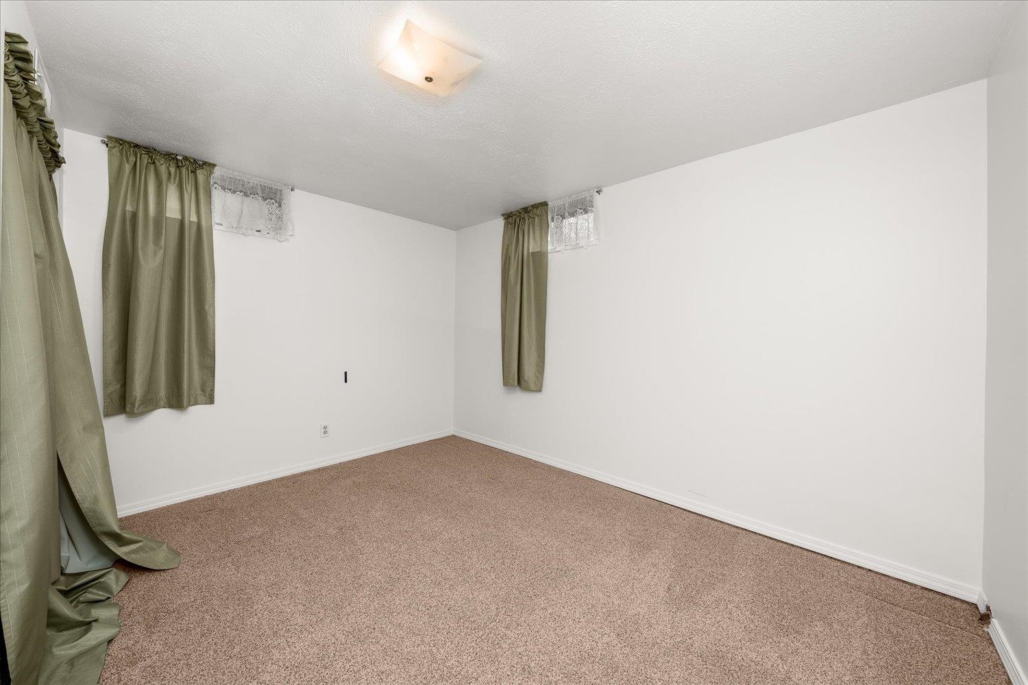 6915 North F Street Spokane, WA 99208 - Photo 29 of 50