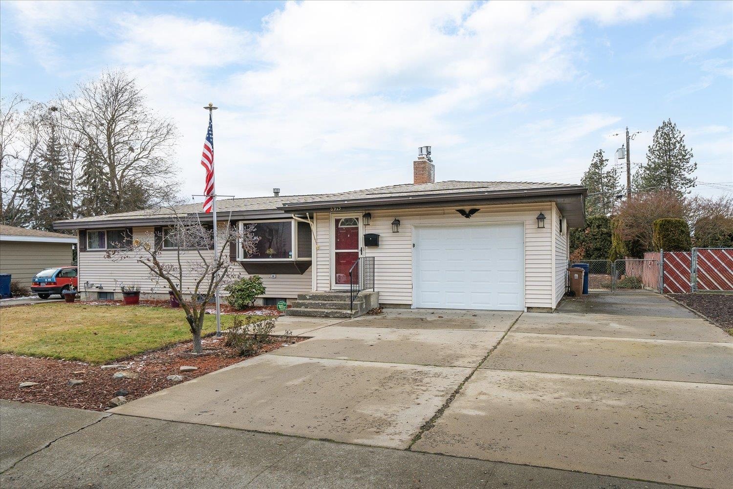 6915 North F Street Spokane, WA 99208 - Photo 4 of 50