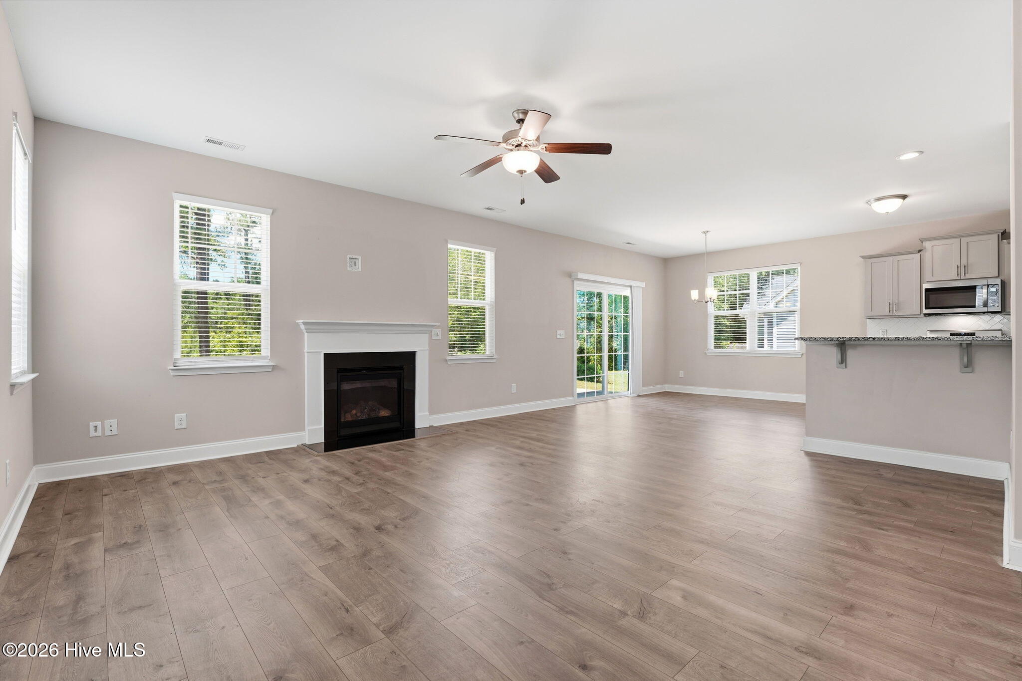 192 Sandy Springs Road Aberdeen, NC 28315 - Photo 12 of 45 16-web-or-mls-DSC07717-edit