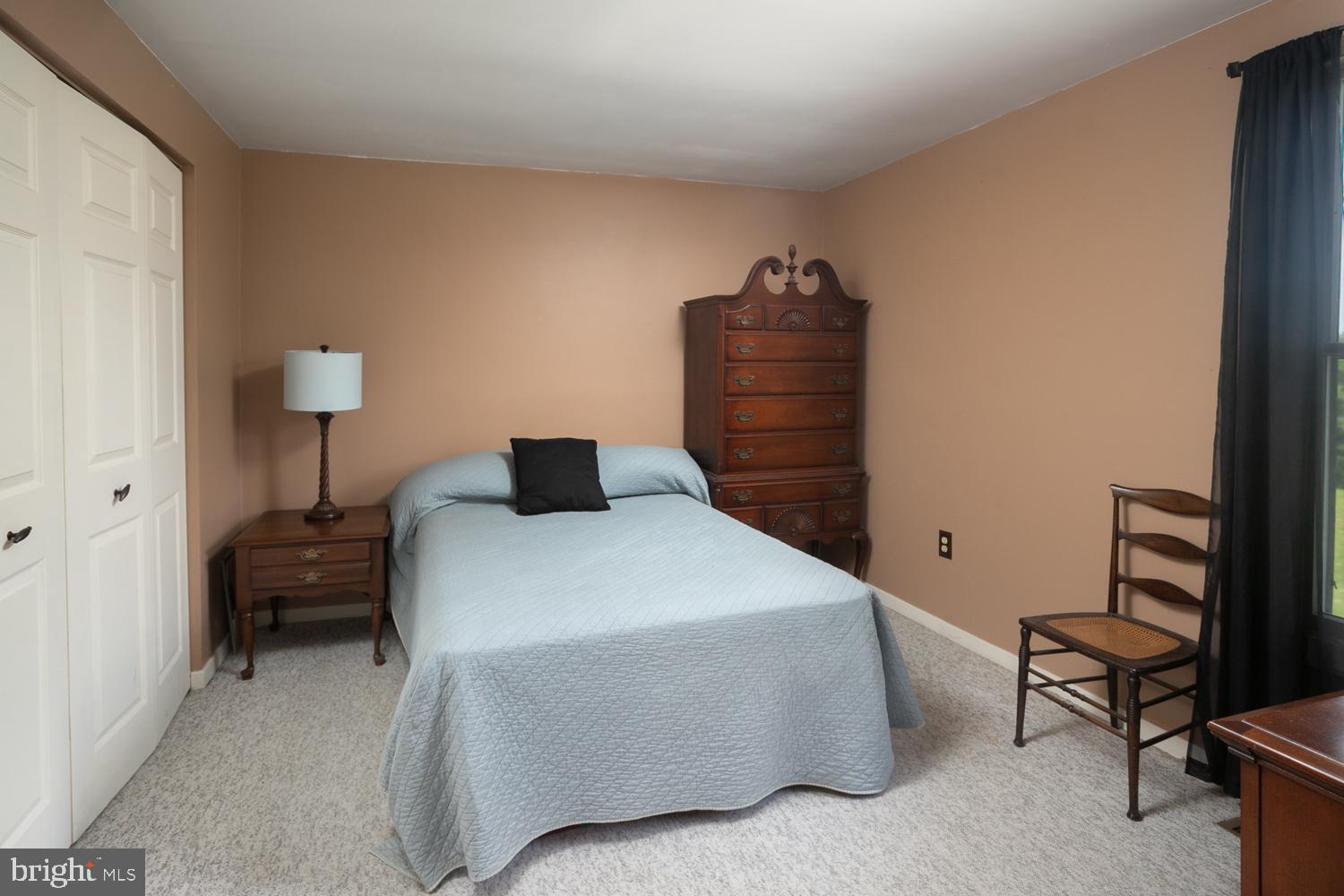 317 Georgetown Road Columbus, NJ 08022 - Photo 11 of 19