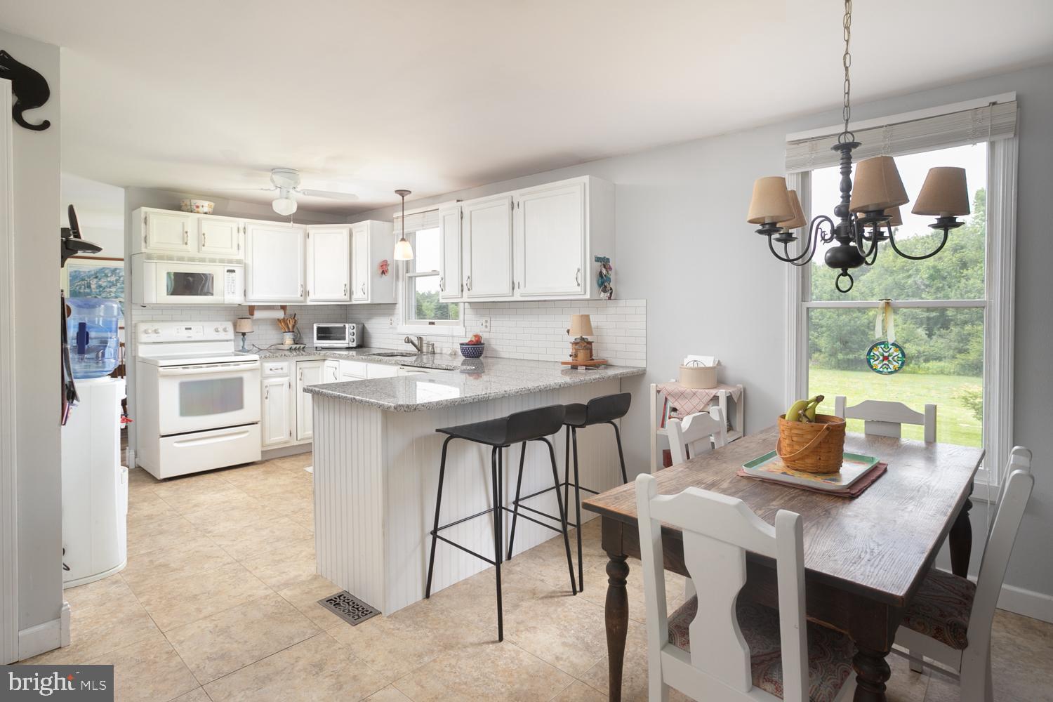 317 Georgetown Road Columbus, NJ 08022 - Photo 6 of 19