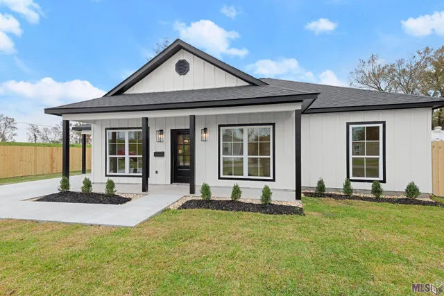 $210,000 | 105 Oak Street, Donaldsonville, LA 70346