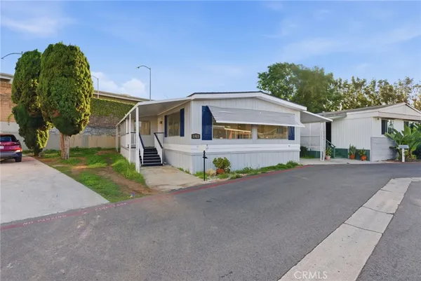 $195,000 | 141 East Coronado Lane, Tustin, CA 92780