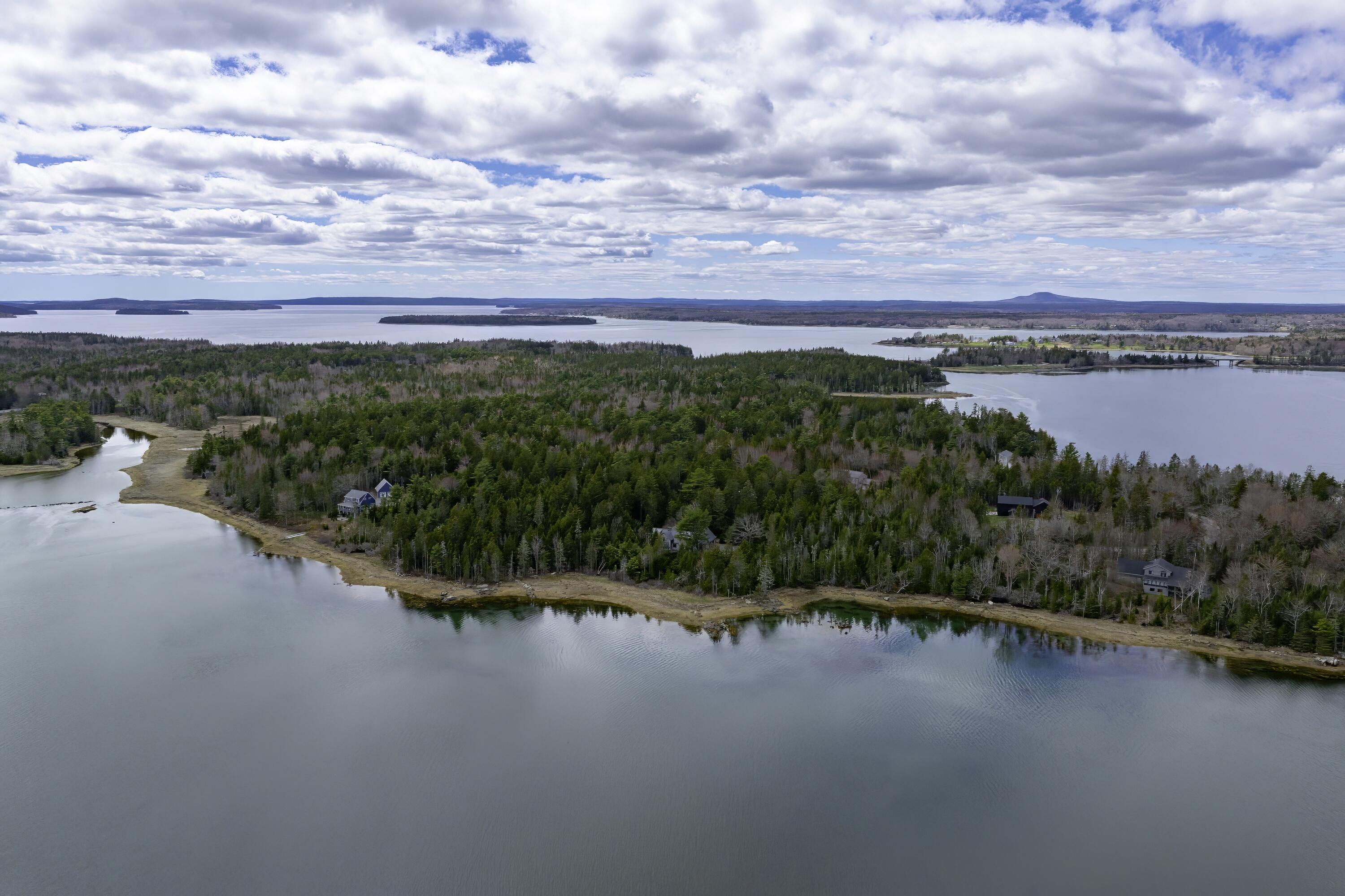 79 Thundermist Road Bar Harbor, ME 04609 - Photo 7 of 9