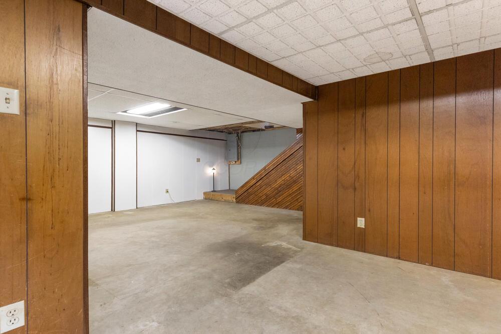 2882 Boving Road Southwest Lancaster, OH 43130 - Photo 15 of 23 1R6A3200