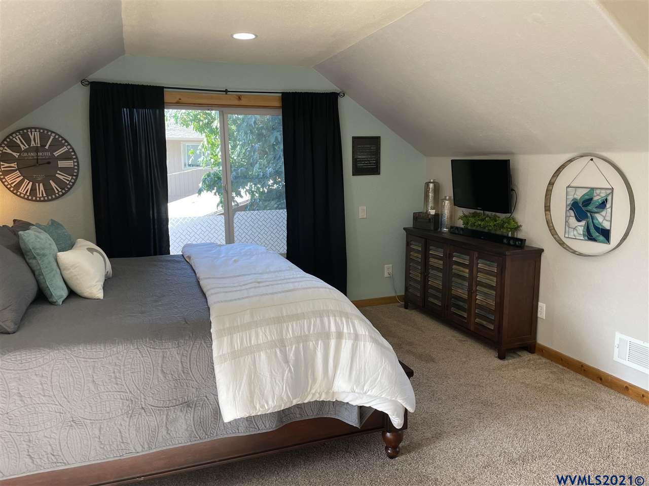 129 Southwest Birch Street Dallas, OR 97338 - Photo 18 of 26 Gallery Image 18
