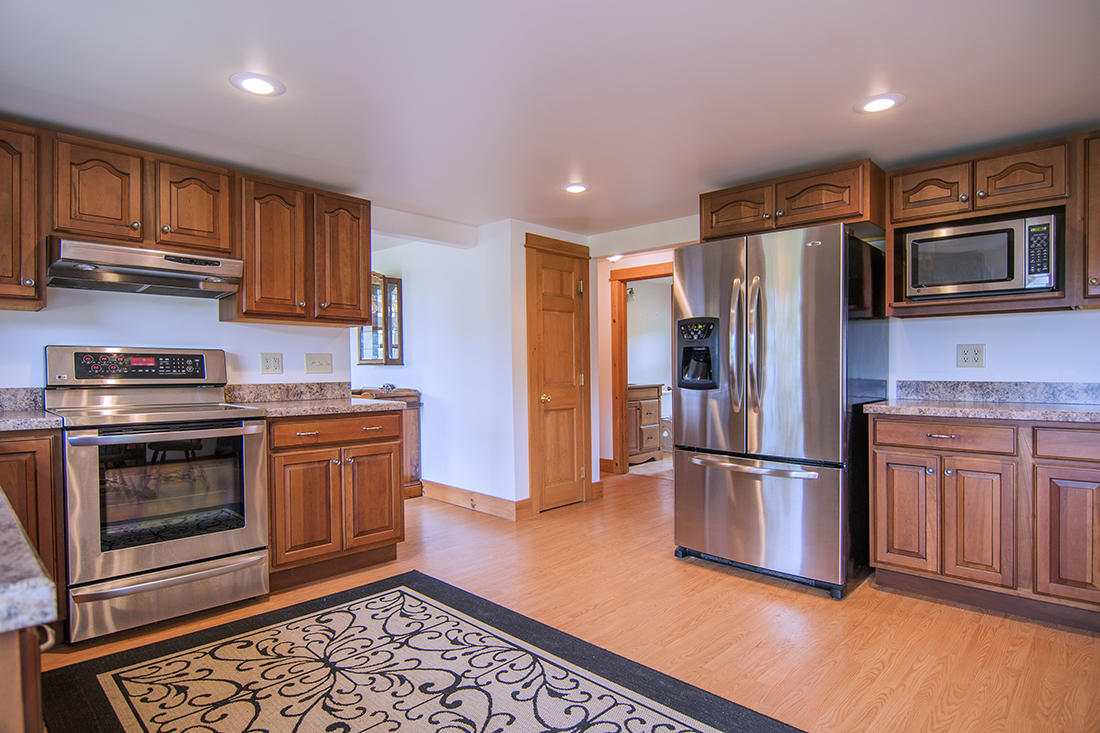 69 Brackett Road Gorham, ME 04038 - Photo 9 of 28 _DSC3277_sm - Copy - Copy