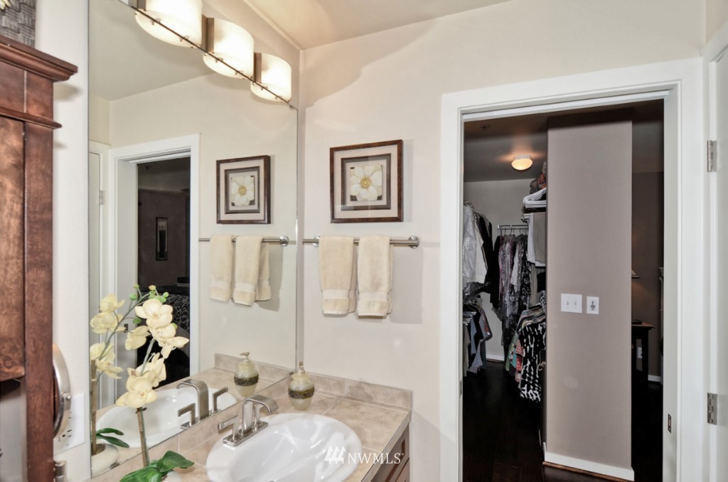 3921 243rd Place Southeast, Unit J302 Bothell, WA 98021 - Photo 15 of 25
