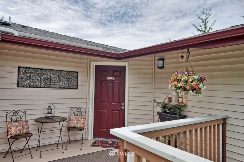 3921 243rd Place Southeast, Unit J302 Bothell, WA 98021 - Photo 18 of 25