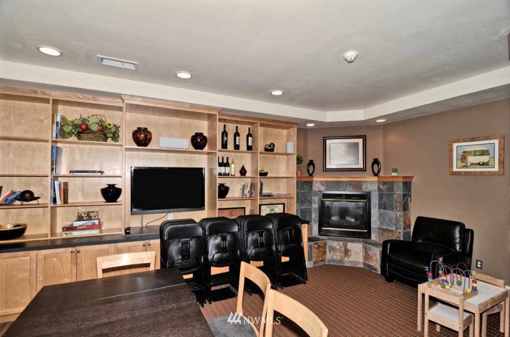 3921 243rd Place Southeast, Unit J302 Bothell, WA 98021 - Photo 24 of 25