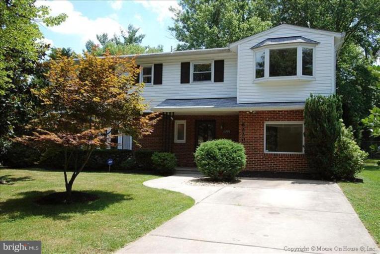 6220 Rockhurst Road Bethesda, MD 20817 - Photo 1 of 1 Exterior (Main)