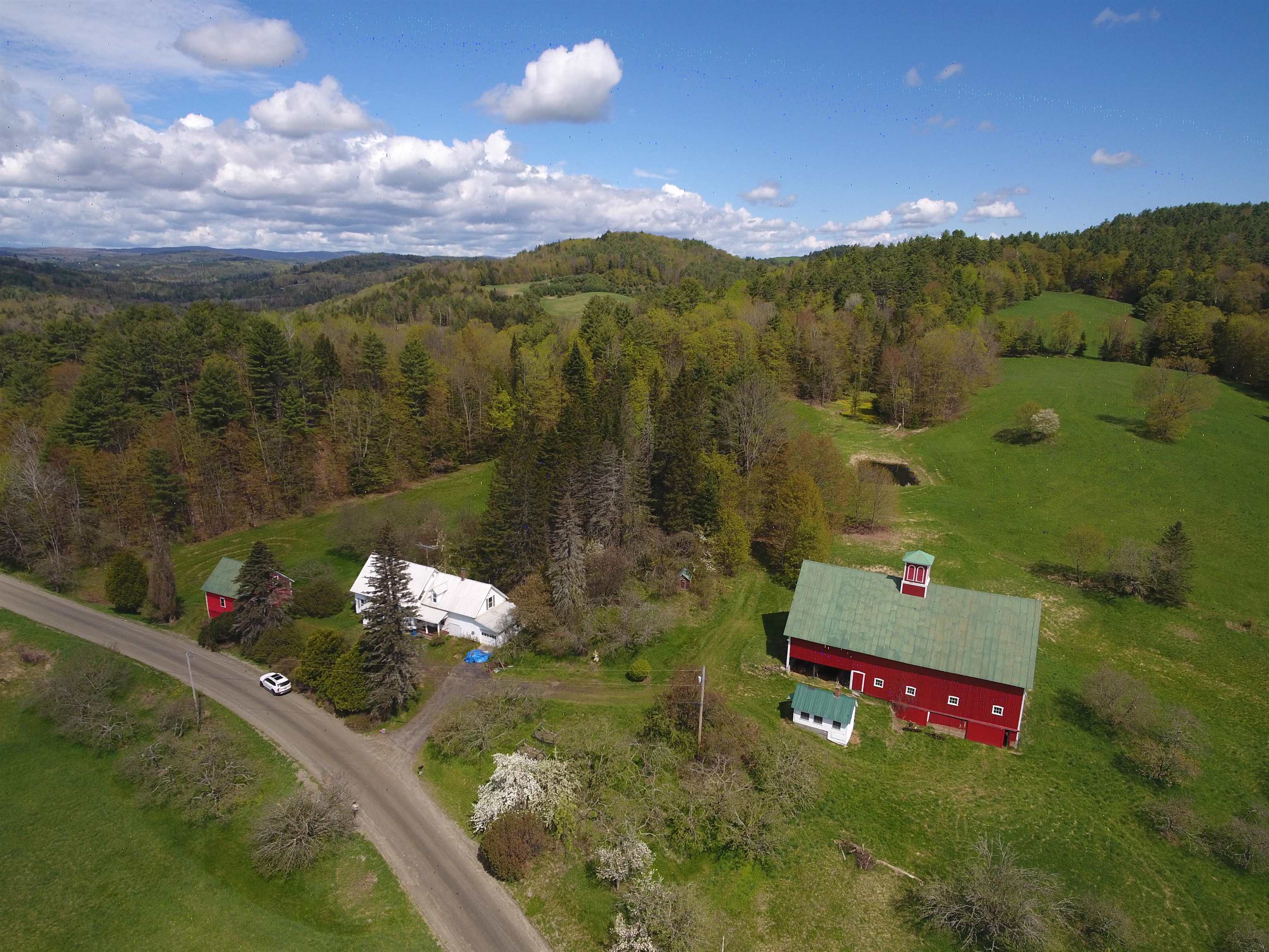 1302 County Hill Road Barnet, VT 05819 - Photo 1 of 40