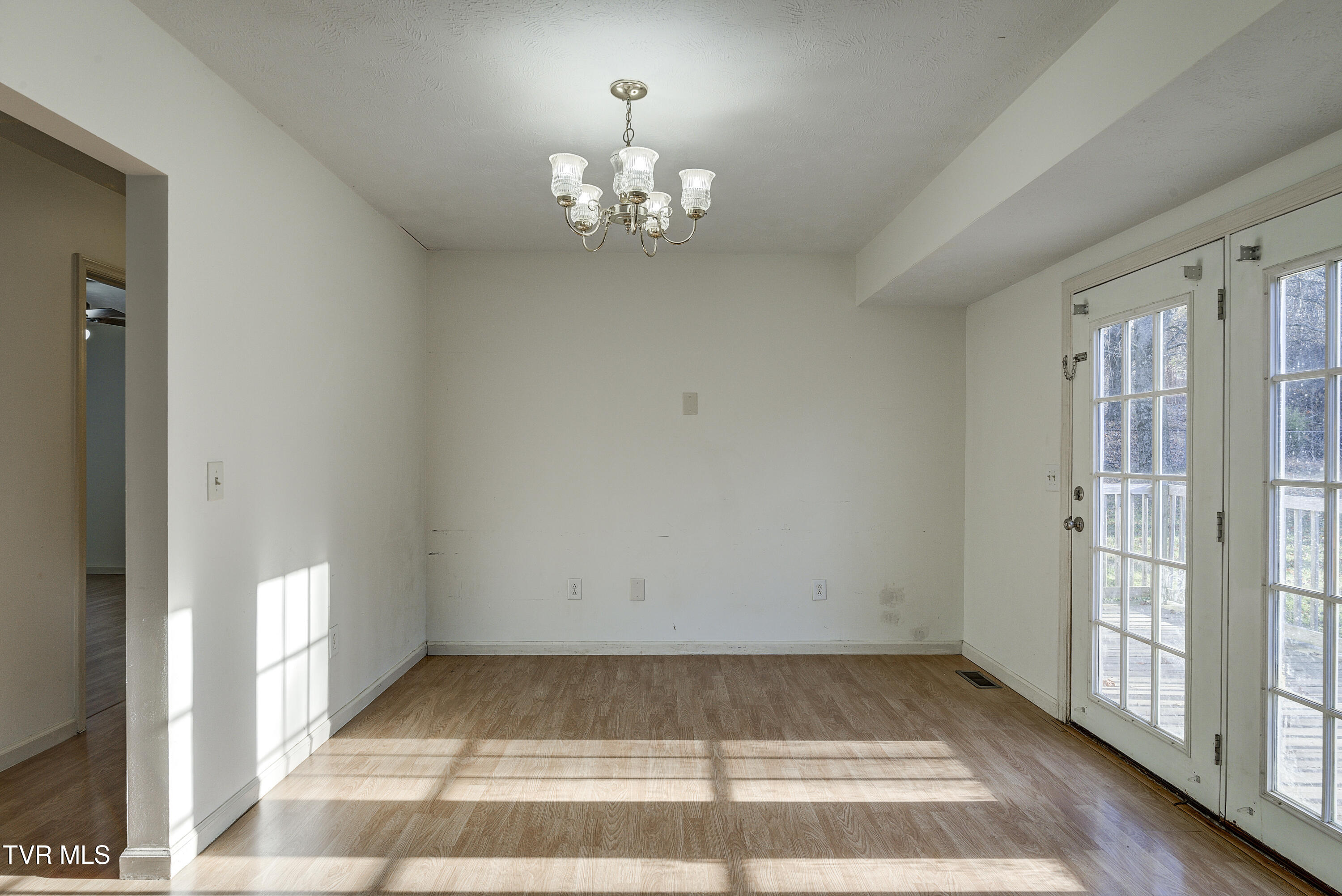 1883 Powder Branch Road Johnson City, TN 37601 - Photo 12 of 53 PowderBranchINTERIORS-7