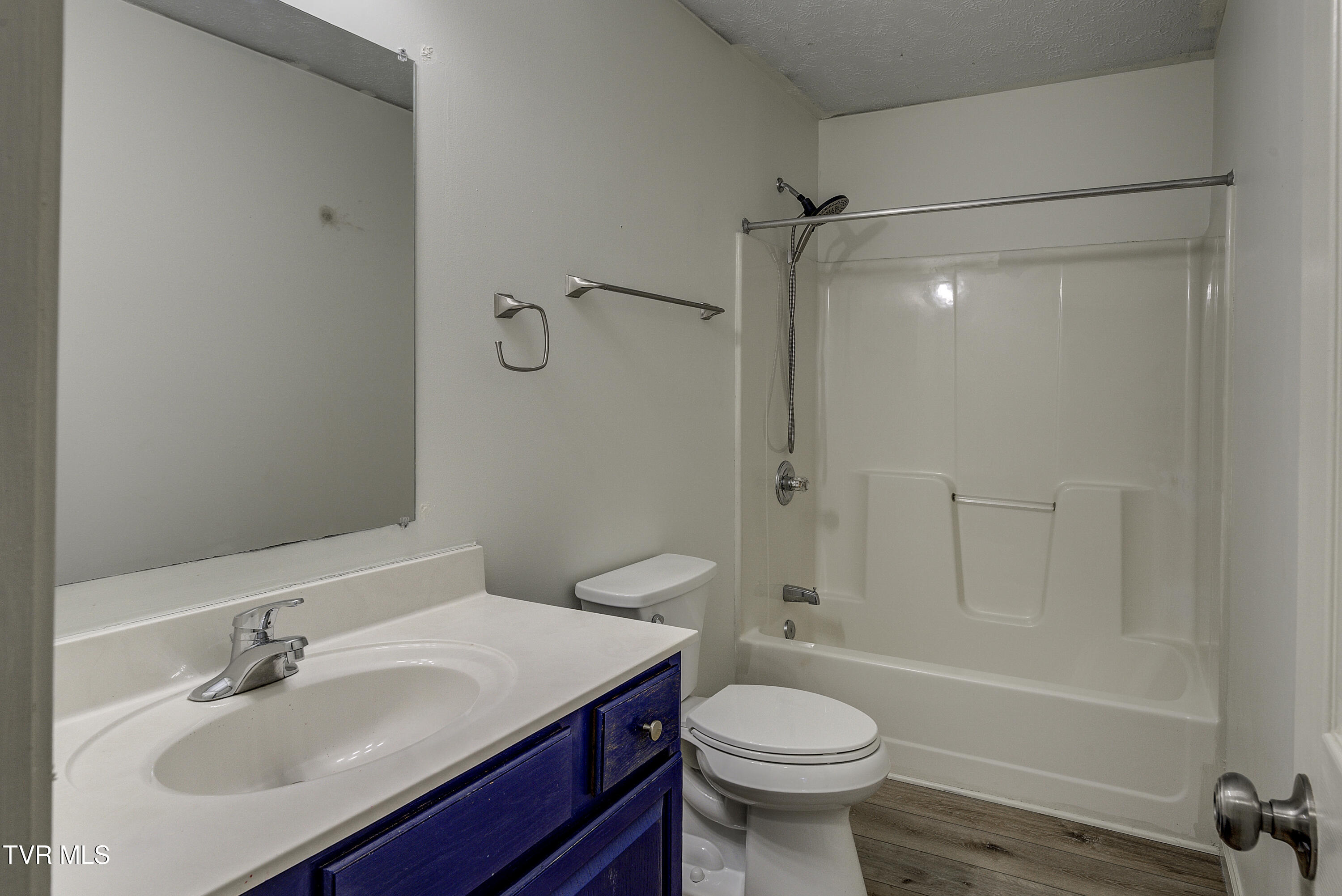 1883 Powder Branch Road Johnson City, TN 37601 - Photo 33 of 53 PowderBranchINTERIORS-28