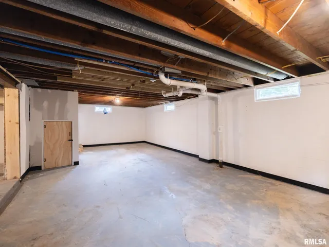 $142,500 | 1404 East Moneta Avenue, Peoria Heights, IL 61616