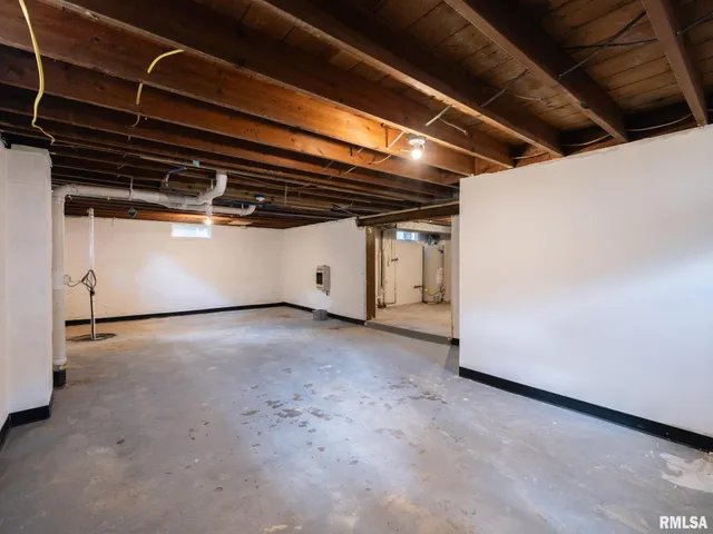 $142,500 | 1404 East Moneta Avenue, Peoria Heights, IL 61616