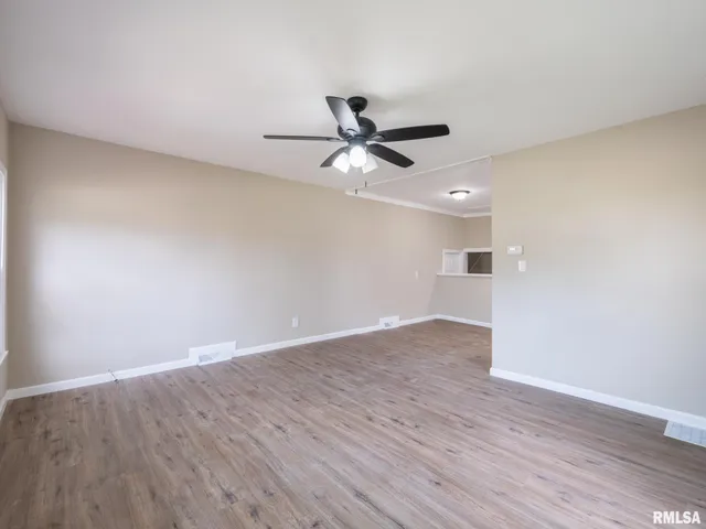 $142,500 | 1404 East Moneta Avenue, Peoria Heights, IL 61616