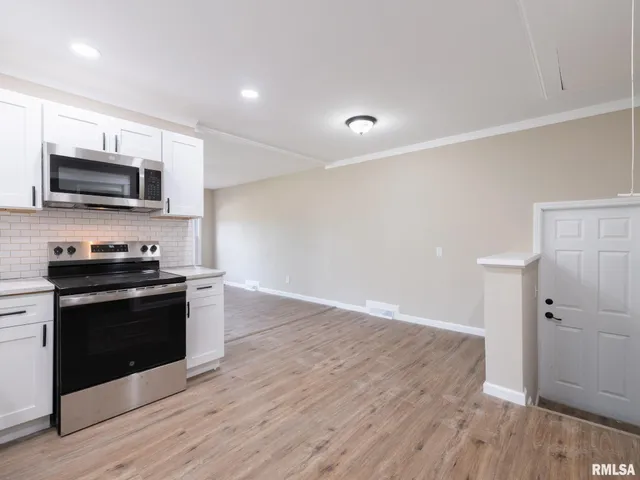 $142,500 | 1404 East Moneta Avenue, Peoria Heights, IL 61616