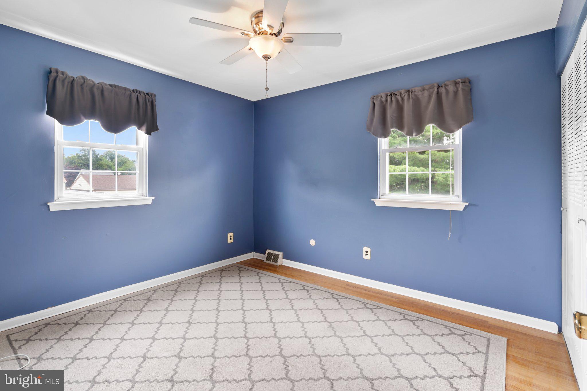 1016 Green Lane Secane, PA 19018 - Photo 24 of 39