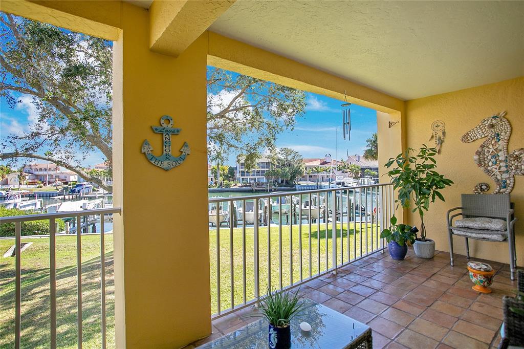 1125 Pinellas Bayway South Unit 103  