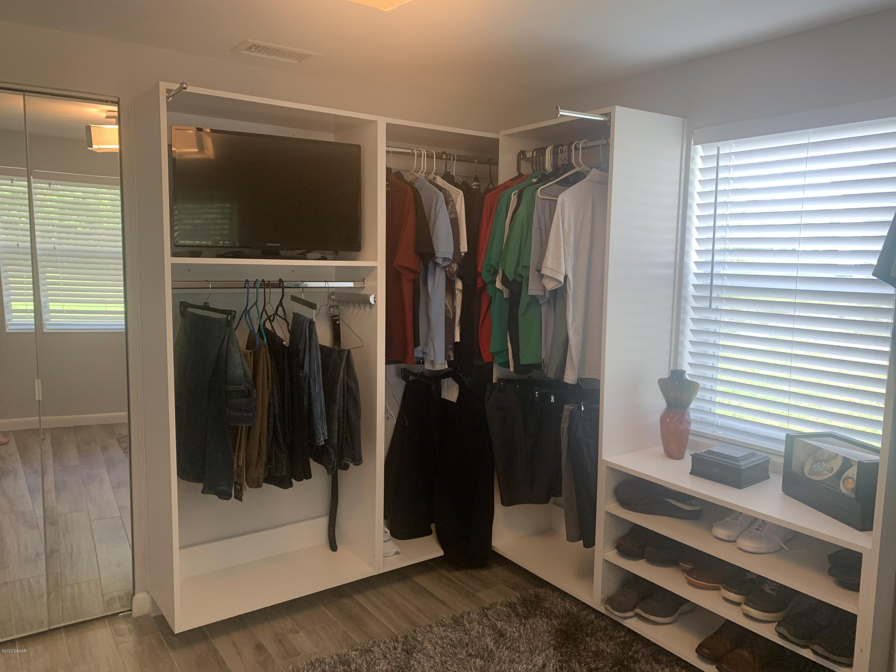 109 Floridana Road DeBary, FL 32713 - Photo 10 of 38 a walk in closet