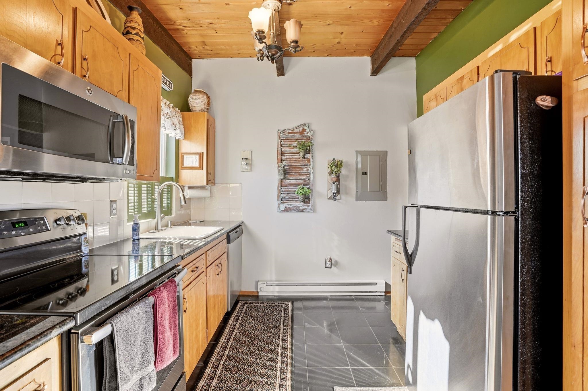 108 East Rowan Avenue, Unit 12 Spokane, WA 99207 - Photo 16 of 32