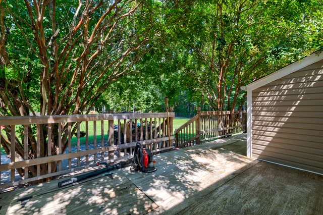 $324,999 | 871 Groomstown Road, Cross, SC 29436