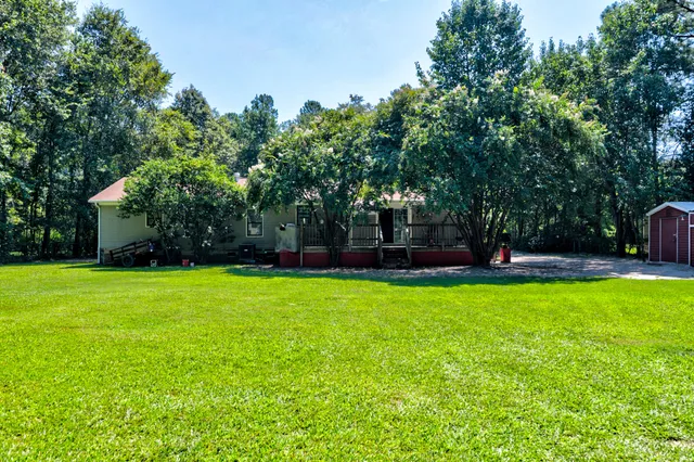 $324,999 | 871 Groomstown Road, Cross, SC 29436