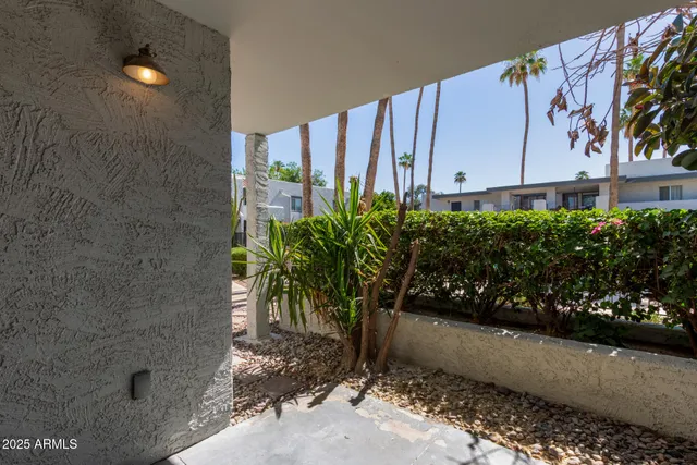 $1,800 | 3314 North 68th Street, Unit 127, Scottsdale, AZ 85251