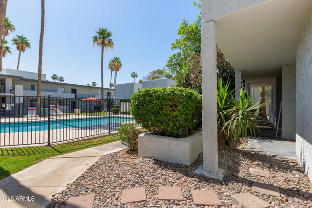 $1,800 | 3314 North 68th Street, Unit 127, Scottsdale, AZ 85251