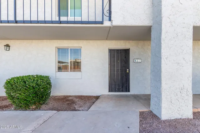 $1,800 | 3314 North 68th Street, Unit 127, Scottsdale, AZ 85251
