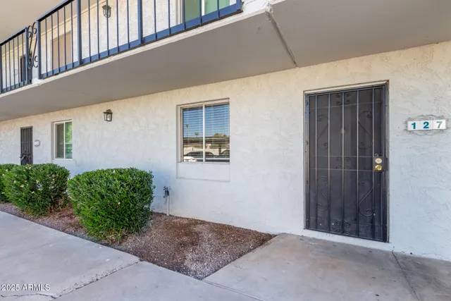 $1,800 | 3314 North 68th Street, Unit 127, Scottsdale, AZ 85251