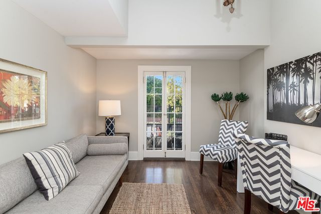 $2,354,000 | 101 South Ridgewood Place, Los Angeles, CA 90004