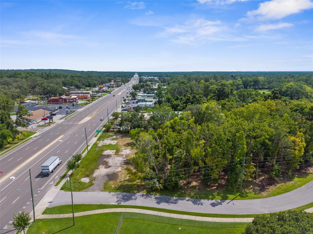 802 South Broad Street Brooksville, FL 34601 - Photo 6 of 16