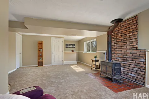 a view of livingroom with furniture and wooden floor