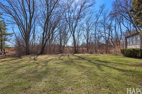 $299,900 | 518 Nancy Court, Wauconda, IL 60084